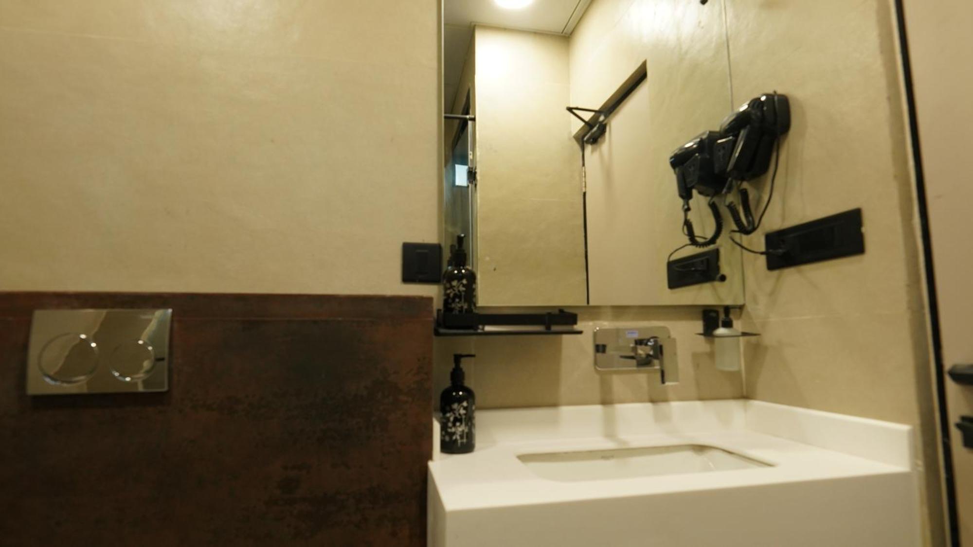 Aquila Grand Suites - Noida Sector 136 外观 照片