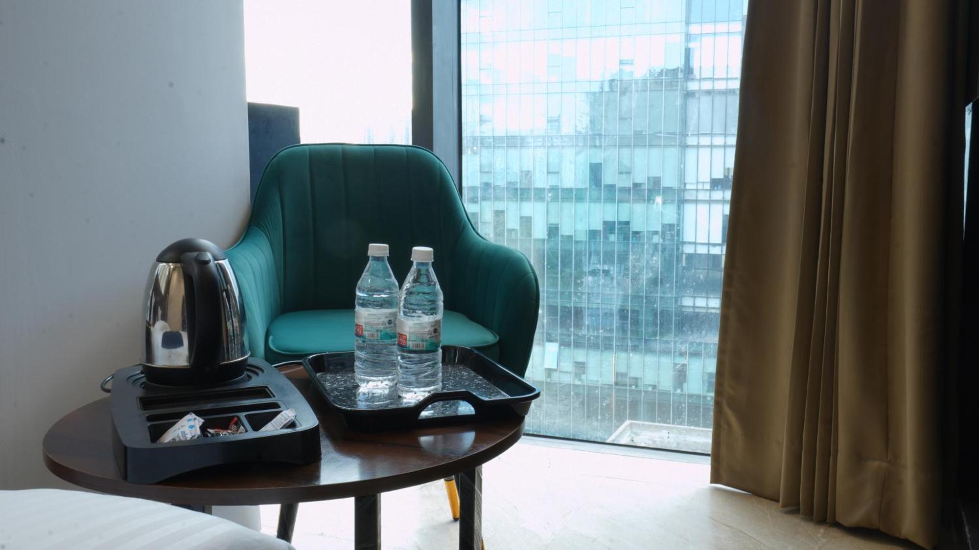 Aquila Grand Suites - Noida Sector 136 外观 照片