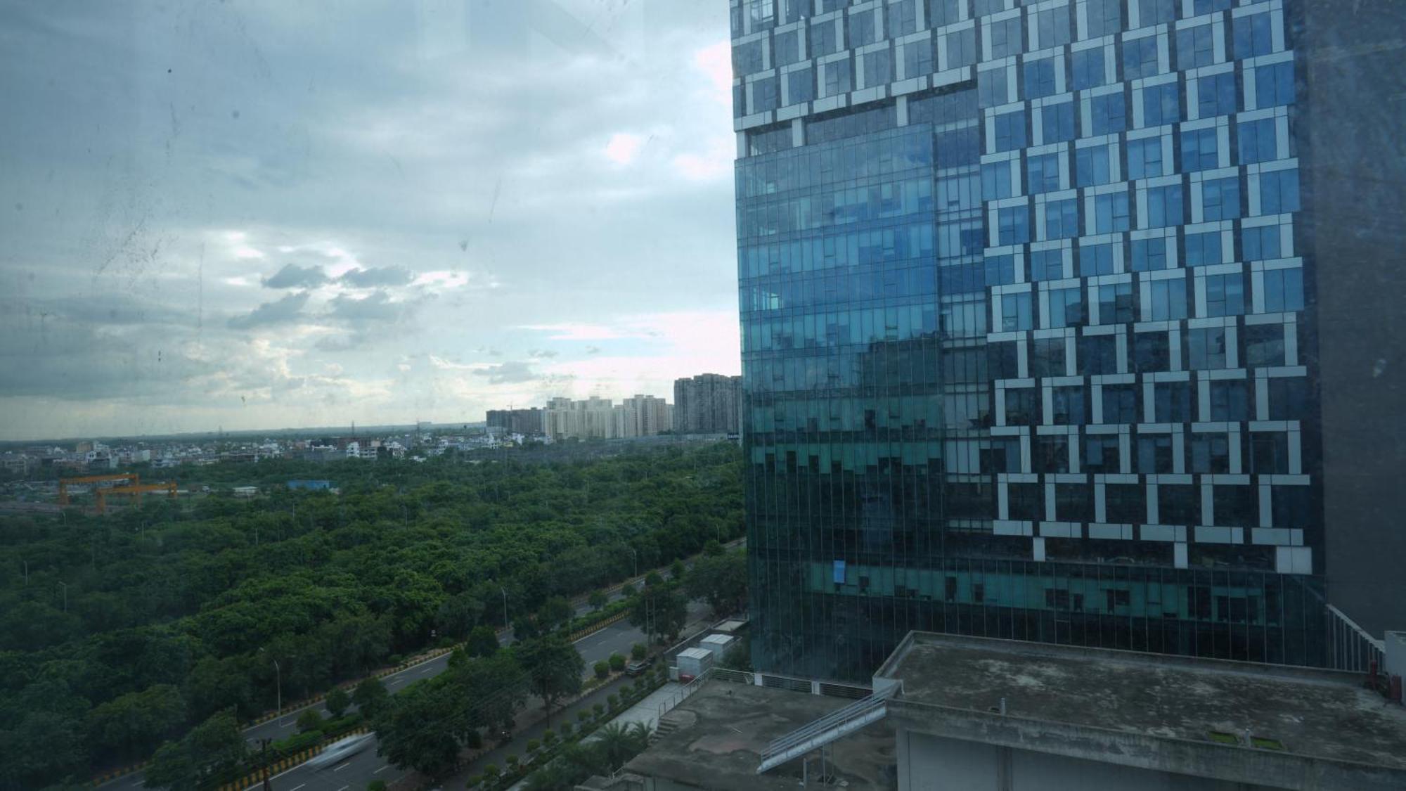 Aquila Grand Suites - Noida Sector 136 外观 照片