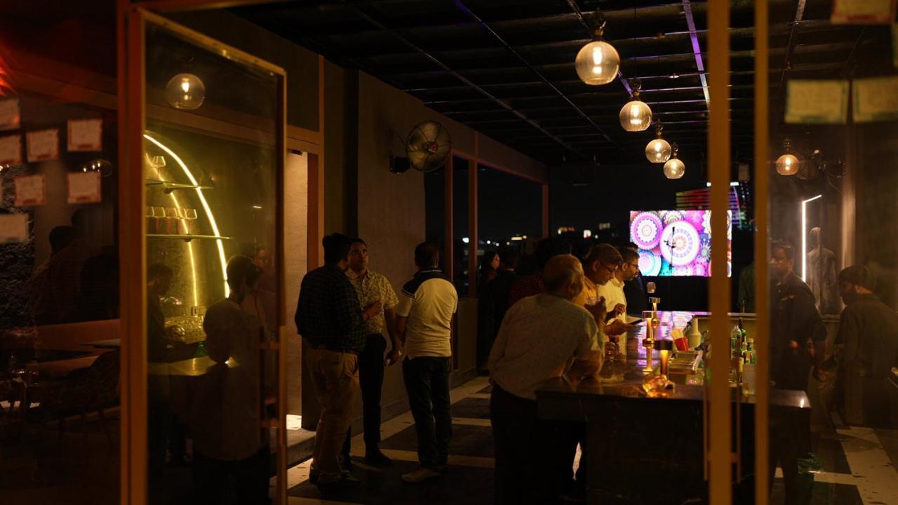 Aquila Grand Suites - Noida Sector 136 外观 照片