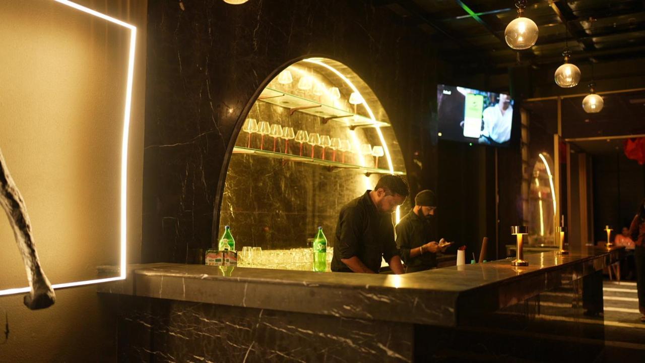 Aquila Grand Suites - Noida Sector 136 外观 照片
