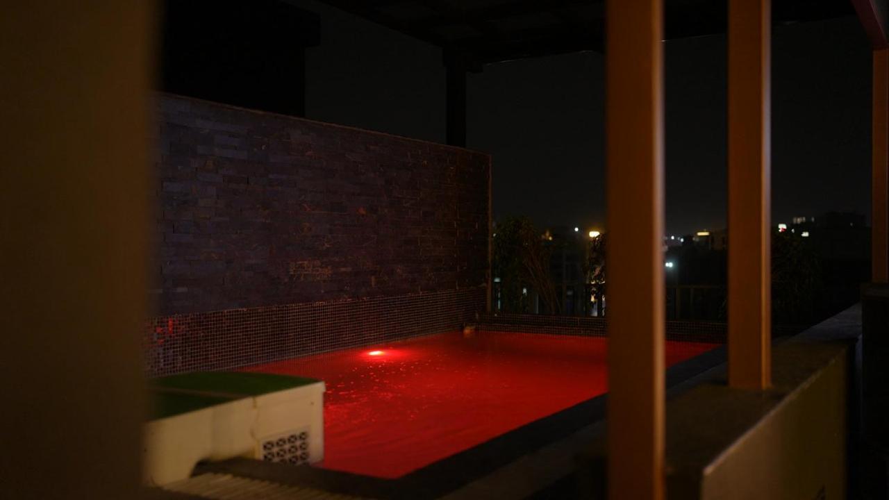 Aquila Grand Suites - Noida Sector 136 外观 照片