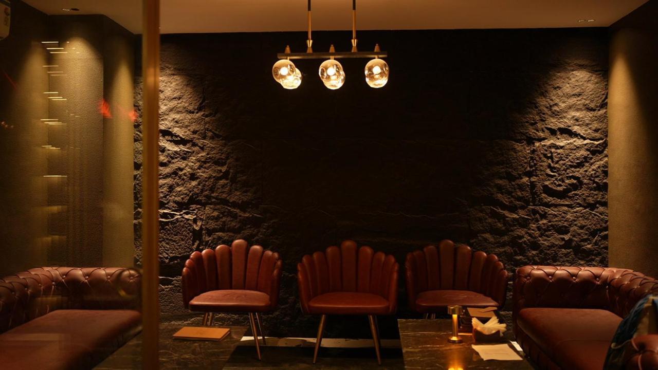 Aquila Grand Suites - Noida Sector 136 外观 照片